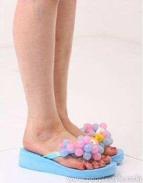 유행한적 있다는데 나는 처음보는 신발.jpg | 인스티즈
