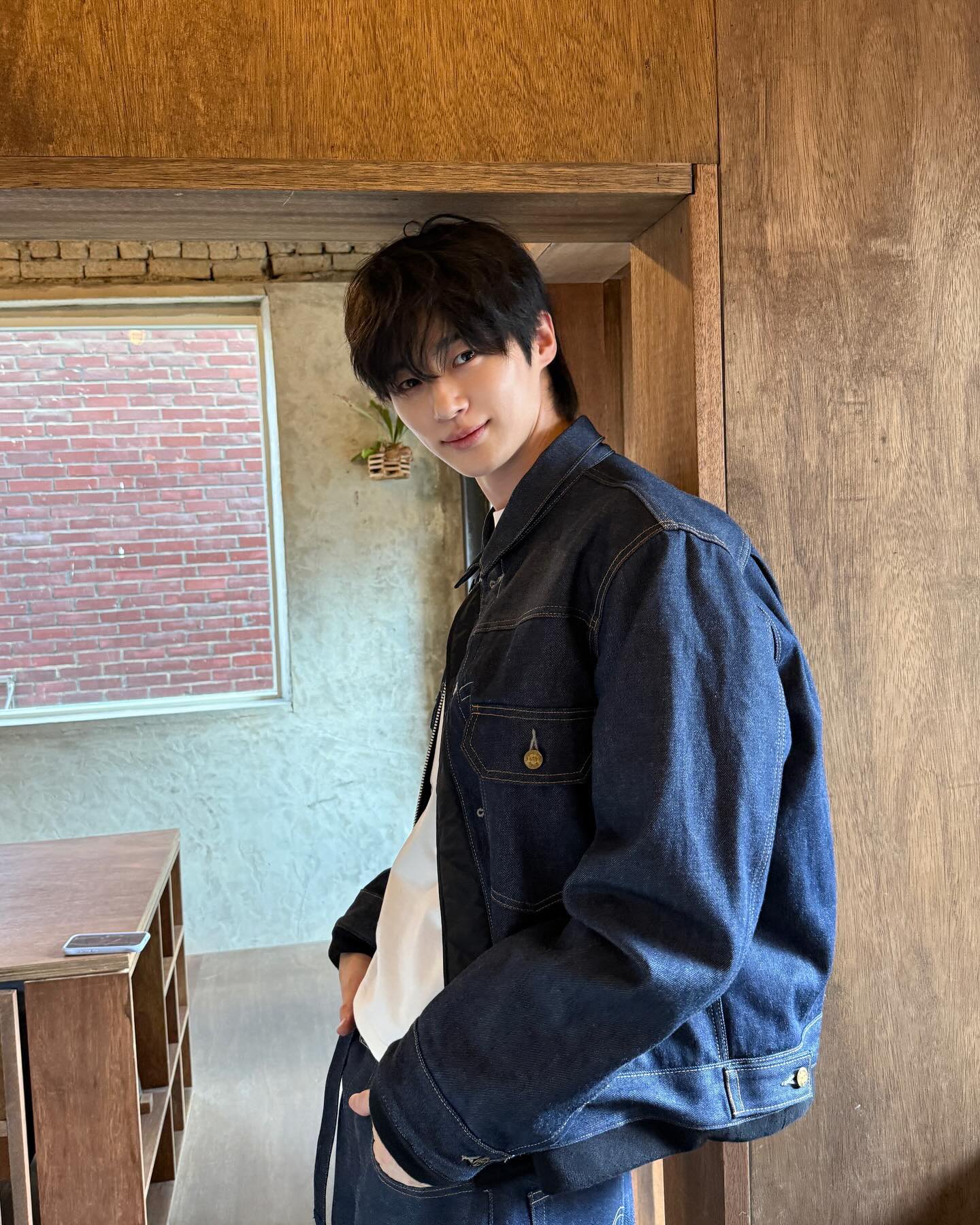 [잡담] 왕크고 귀여운 변우석 보자 | 인스티즈