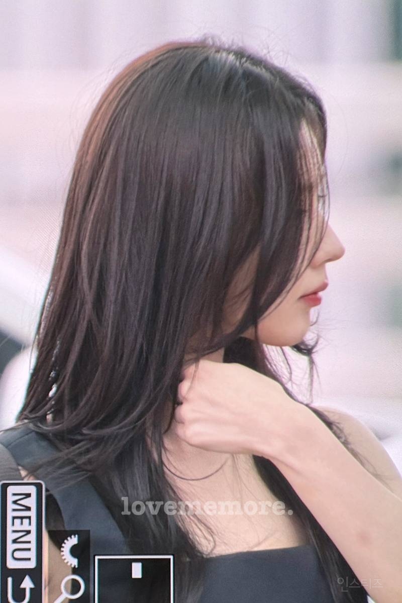 콧대로 걸어다니는 수준인 오늘자 아이들 미연.jpg | 인스티즈