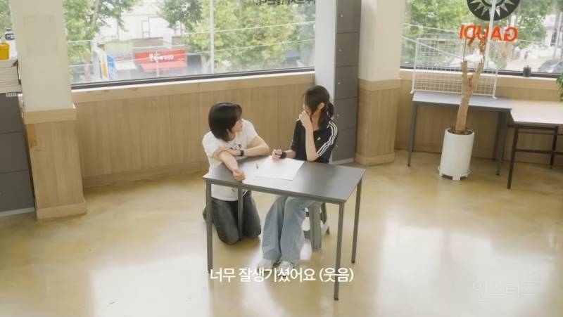 잘생긴 아이돌이 미술학원에오면 생기는일.jpg | 인스티즈