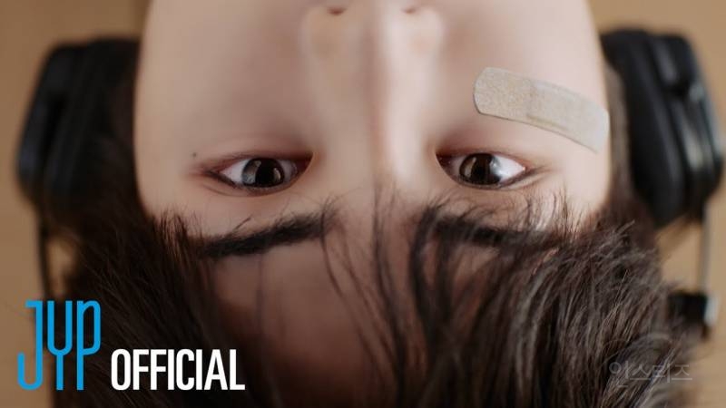 3개 앨범 연속으로 썸네일 담당한 남돌 | 인스티즈