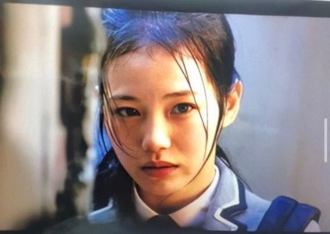 [잡담] 신예은 고등학교 때래 와 ㄷㄷ | 인스티즈