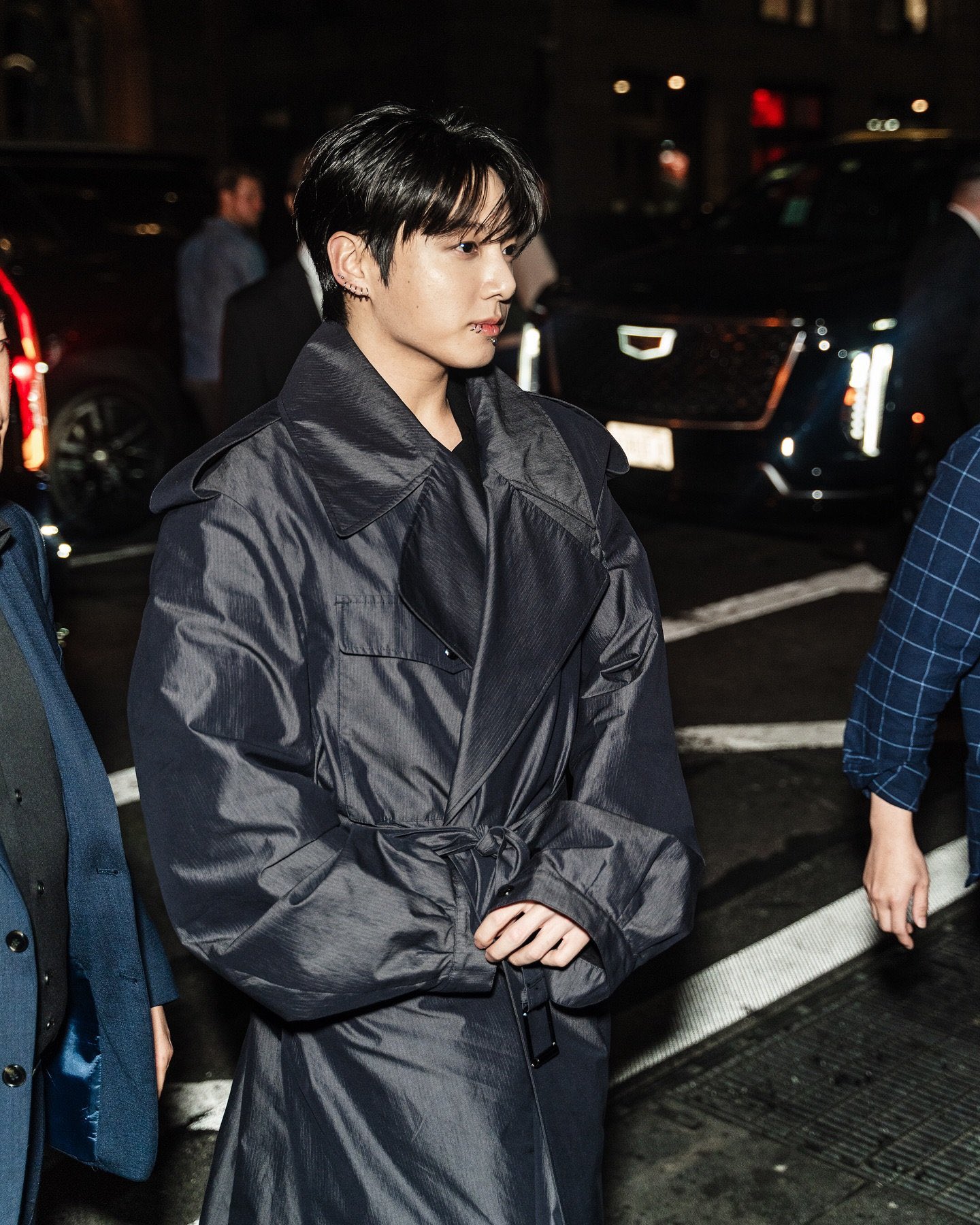 [잡담] 정국 방금 뜬 파파라치컷 | 인스티즈