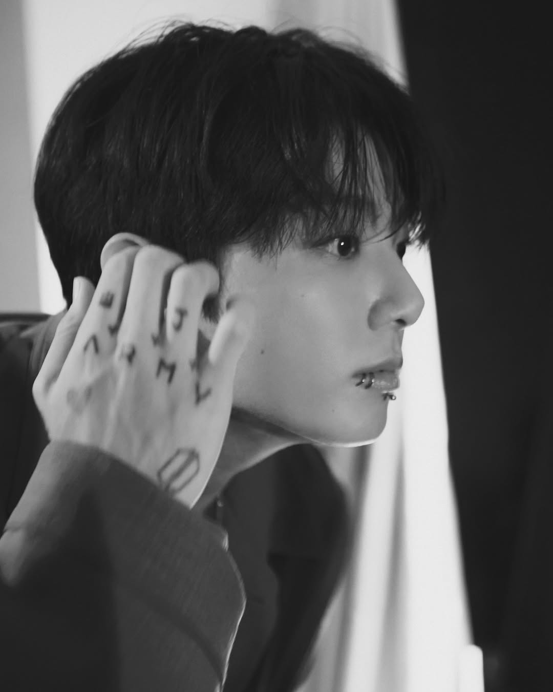 [잡담] 정국 방금 뜬 파파라치컷 | 인스티즈