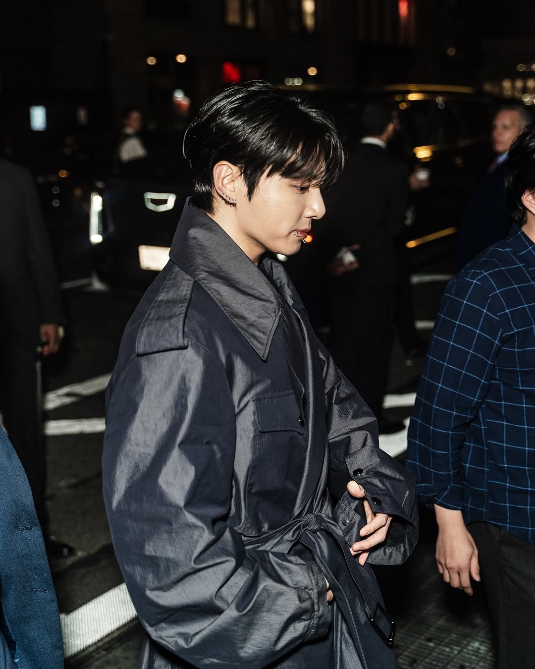 [잡담] 정국 방금 뜬 파파라치컷 | 인스티즈