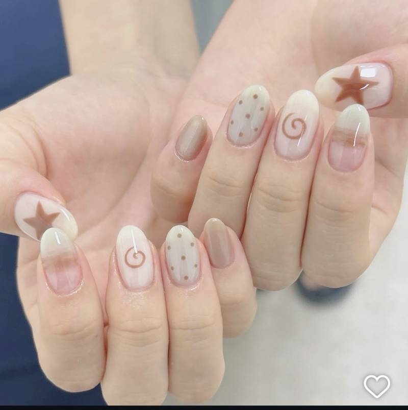 [잡담] 어떤 네일디자인이 더 비싸? | 인스티즈