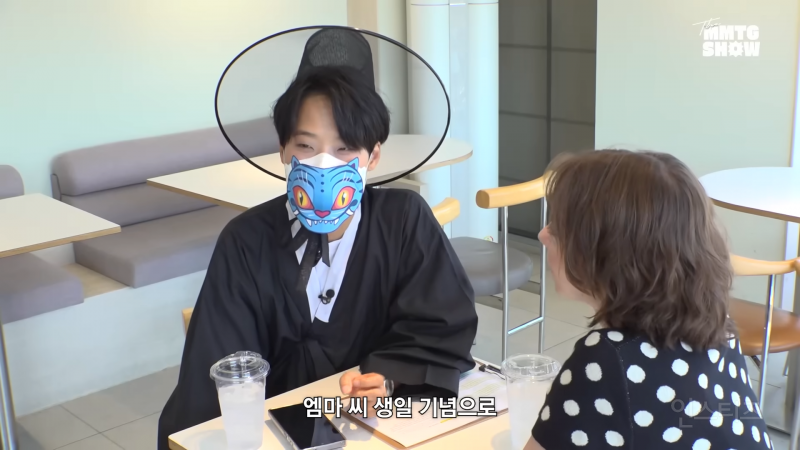 한국 좋아하기로 유명한 웬즈데이 이니드의 창덕궁 투어 (feat.문명특급) | 인스티즈