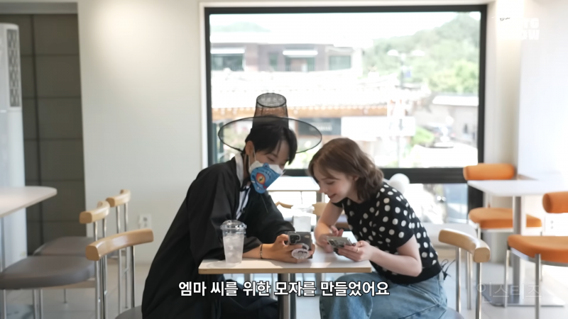 한국 좋아하기로 유명한 웬즈데이 이니드의 창덕궁 투어 (feat.문명특급) | 인스티즈