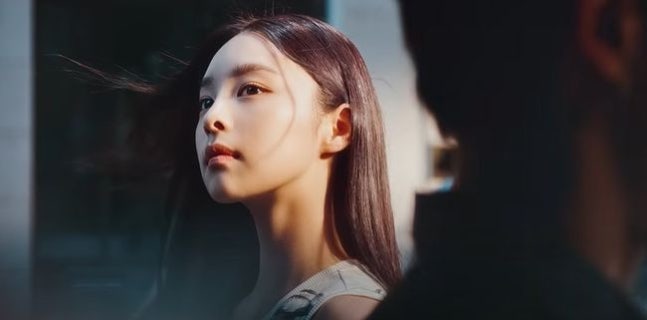 [잡담] 이 신인여돌 너무이쁜데.. | 인스티즈