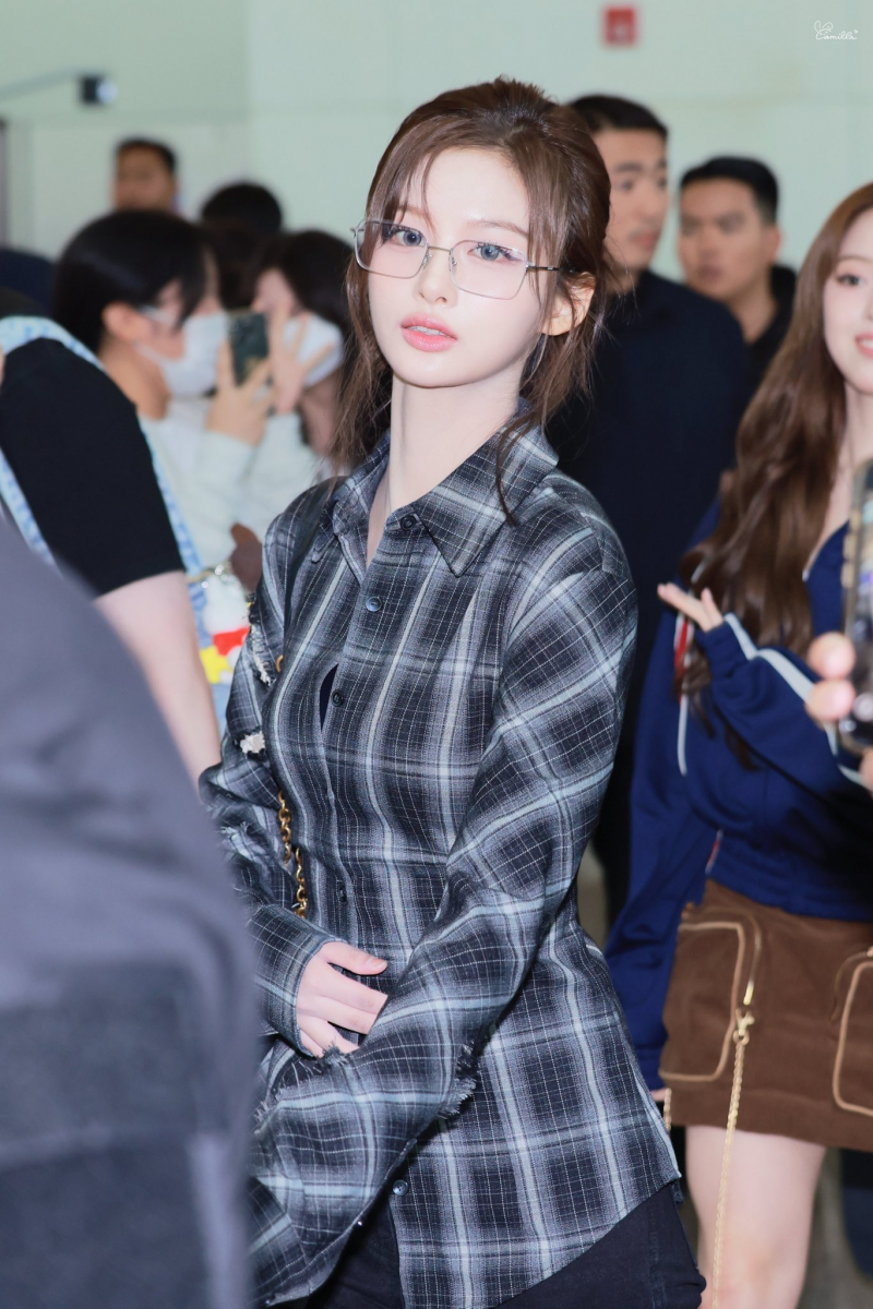 어제 비주얼 진짜 살벌했던 엔믹스 설윤 이목구비......jpg | 인스티즈