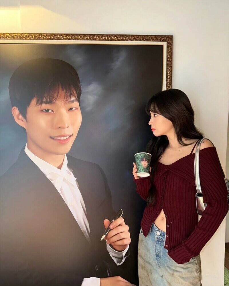 이찬혁 전시회 열받는다 혹평 | 인스티즈