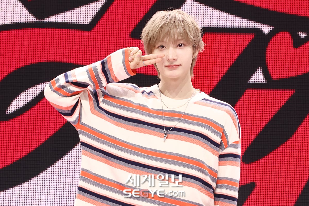 오늘자 JYP 신인 아이돌 쇼케이스 기사 사진.jpg | 인스티즈