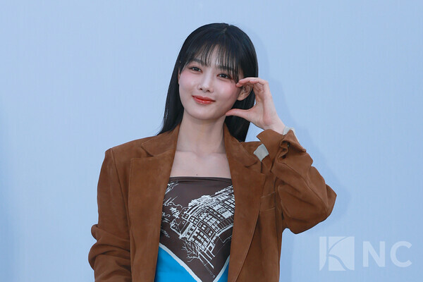 [잡담] 오늘 김유정 미스지콜렉션 포토콜 기사사진 | 인스티즈