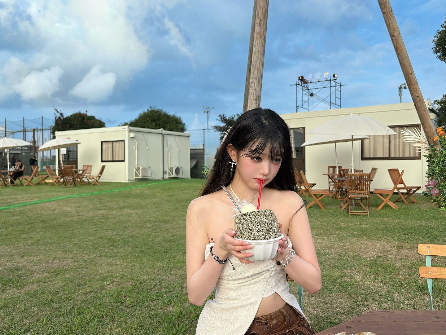 [잡담] 250923 장원영 인스타🍈🍧🤍 | 인스티즈