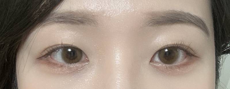 [잡담] 오늘 친구랑 피크닉가서 눈화장했는데 봐줄 사람>< | 인스티즈