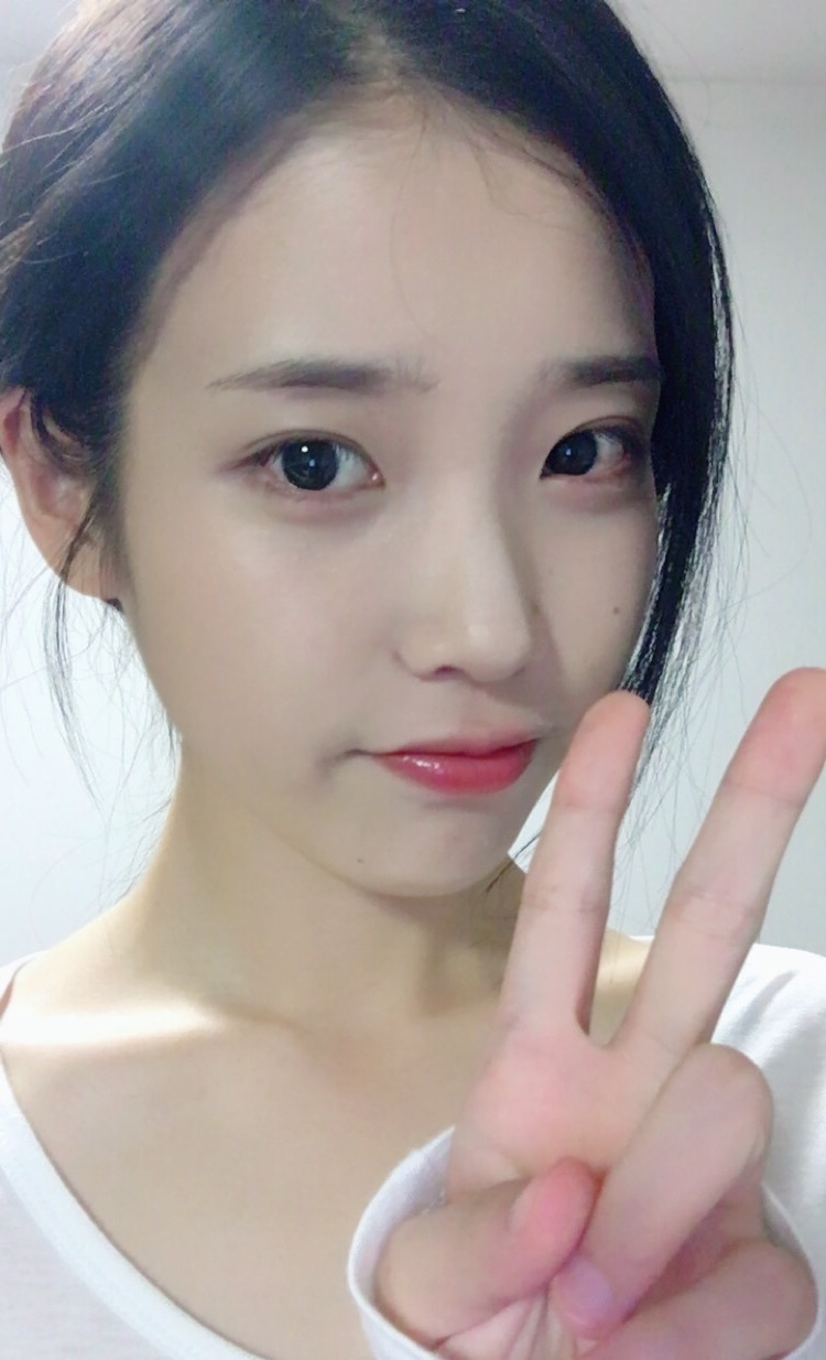 [잡담] 내가 좋아하는 아이유 분위기🫧 | 인스티즈