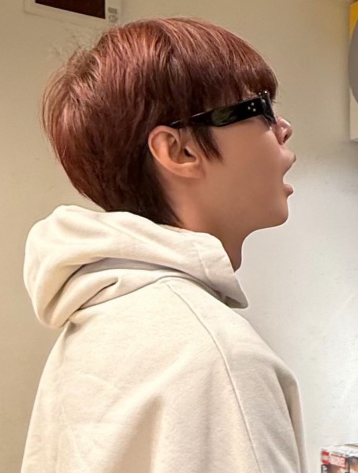 [잡담] 도영이 두개 대비가 웃기다고 | 인스티즈