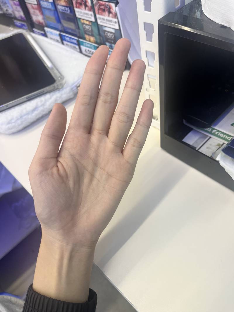 [잡담] 나 손 진짜 게으르게 생김 | 인스티즈