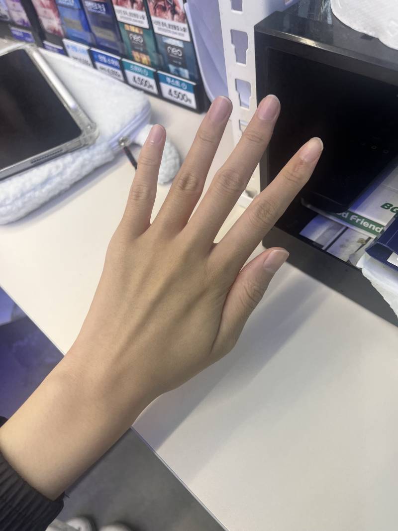 [잡담] 나 손 진짜 게으르게 생김 | 인스티즈