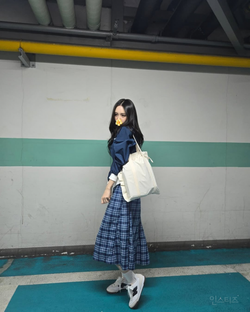 꾸안꾸룩 좋아하는 잎들 참고하기 좋은듯한 여자연예인 | 인스티즈