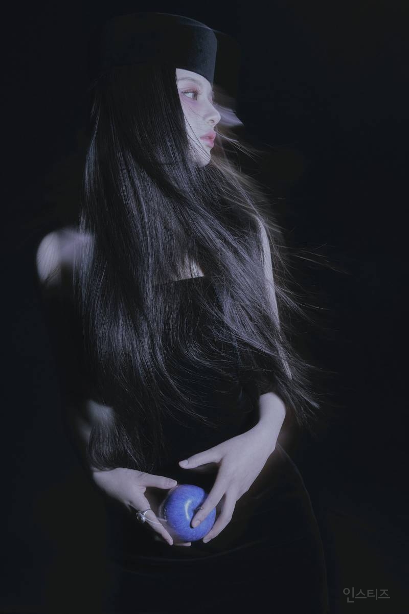 메텔 강림했다고 알티타는 중인 설윤 컨셉포토 | 인스티즈