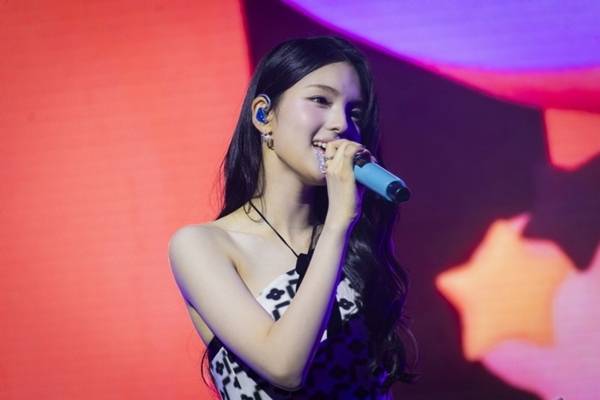 규빈, 마카오→타이베이→홍콩 팬콘서트 투어 성료 | 인스티즈