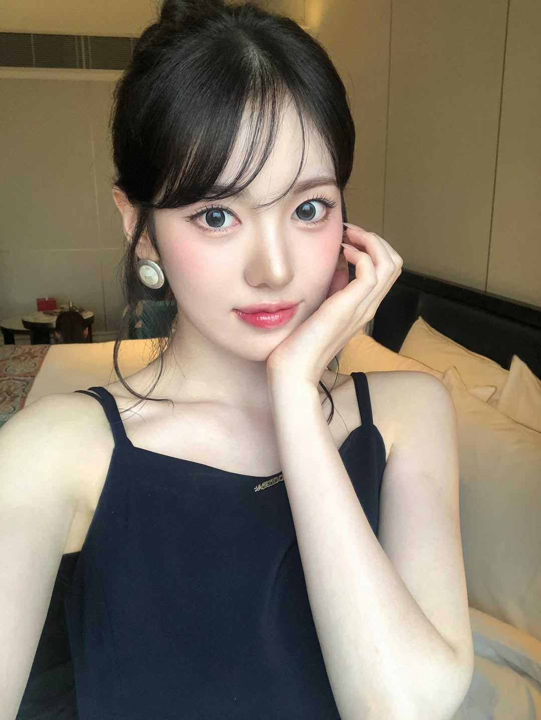 이 분 최근 셀카 행보가 말이 안 됨…..twt (ㅈㅇ 키키 수이) | 인스티즈