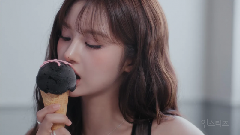 얼빡 나올때마다 입틀막하게 되는 오늘자 엔믹스 설윤…jpgif | 인스티즈