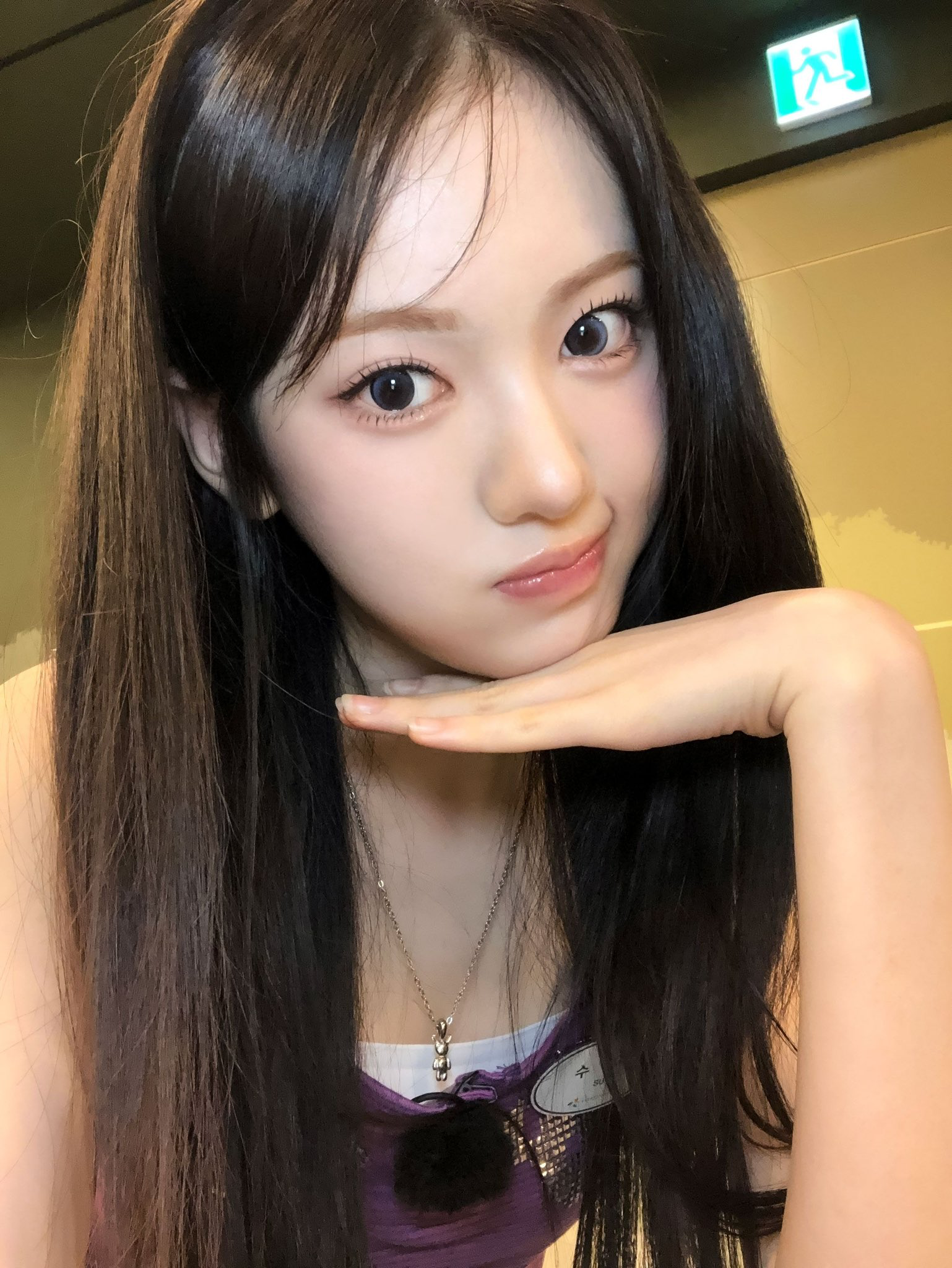이 분 최근 셀카 행보가 말이 안 됨…..twt (ㅈㅇ 키키 수이) | 인스티즈