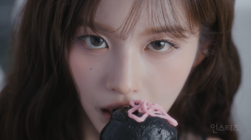 얼빡 나올때마다 입틀막하게 되는 오늘자 엔믹스 설윤…jpgif | 인스티즈
