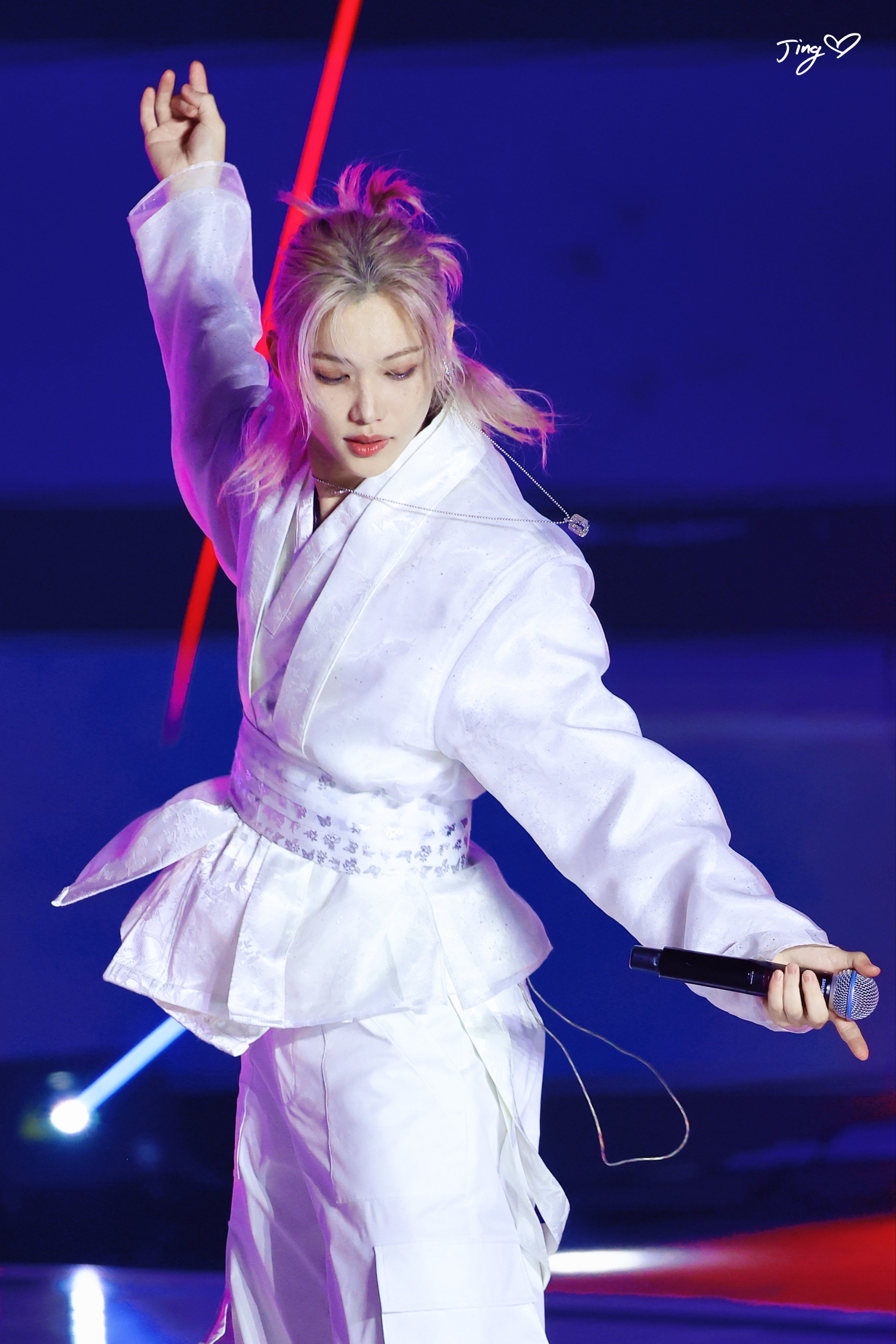 선녀 생각나는 최근 한복 입은 필릭스 비주얼.jpg | 인스티즈