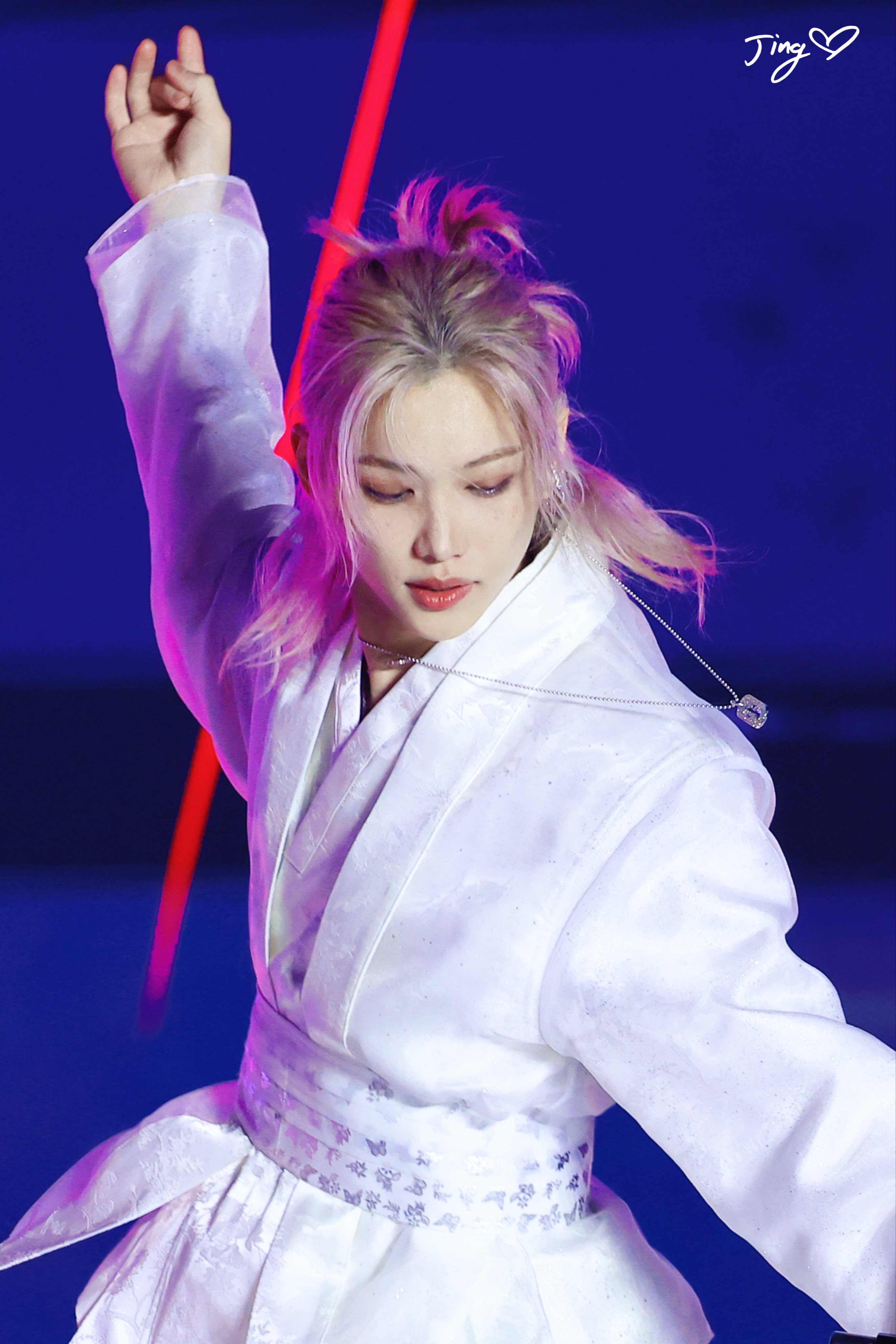 선녀 생각나는 최근 한복 입은 필릭스 비주얼.jpg | 인스티즈