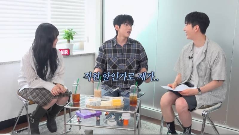 체크남방이 취향인 친구랑 같이지내면 생기는일.jpg | 인스티즈