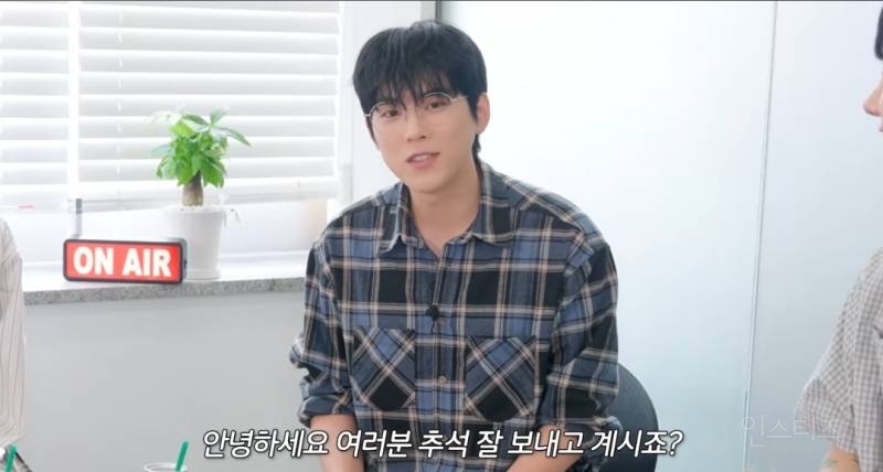 같은 소속사 식구가 되면 취향이 똑같아짐.jpg | 인스티즈