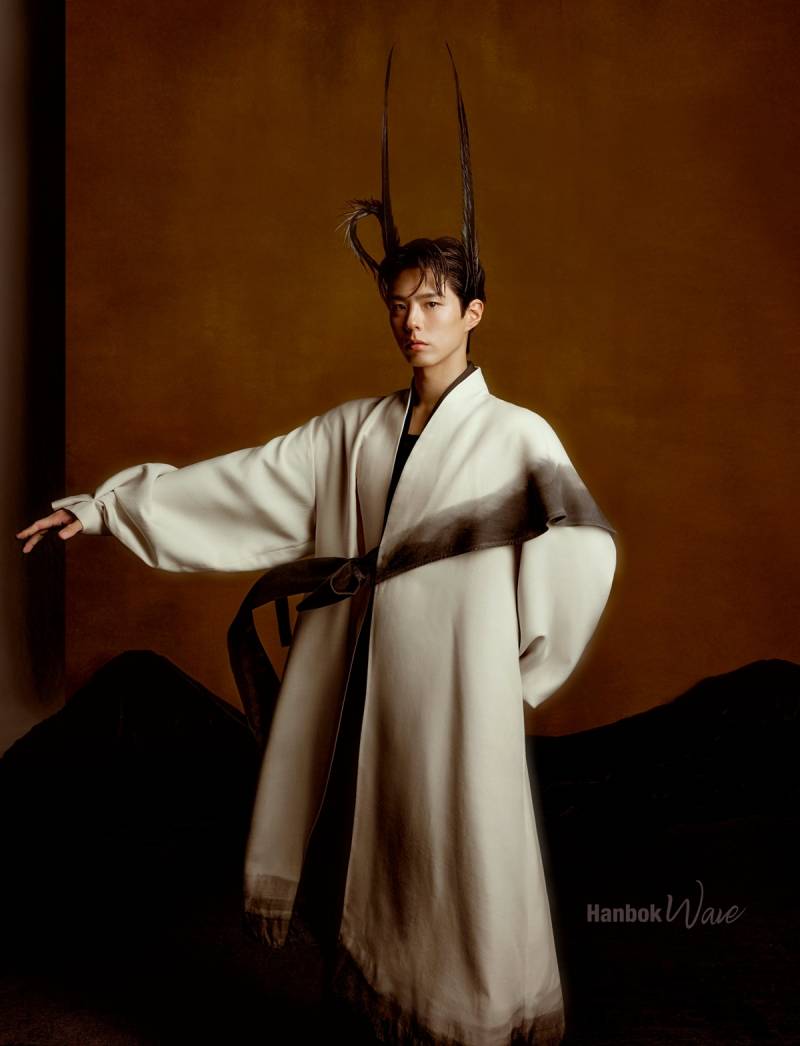 현재 중국에서 발작중이라는 박보검 한복 화보..JPG | 인스티즈