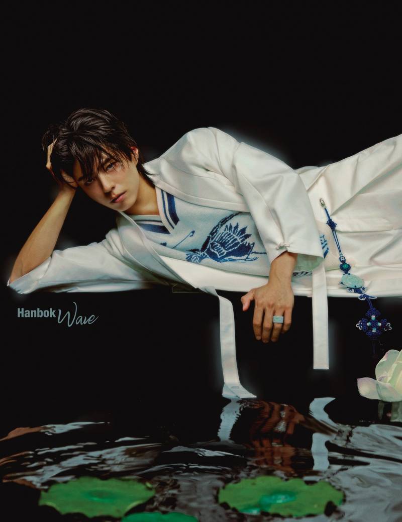 현재 중국에서 발작중이라는 박보검 한복 화보..JPG | 인스티즈