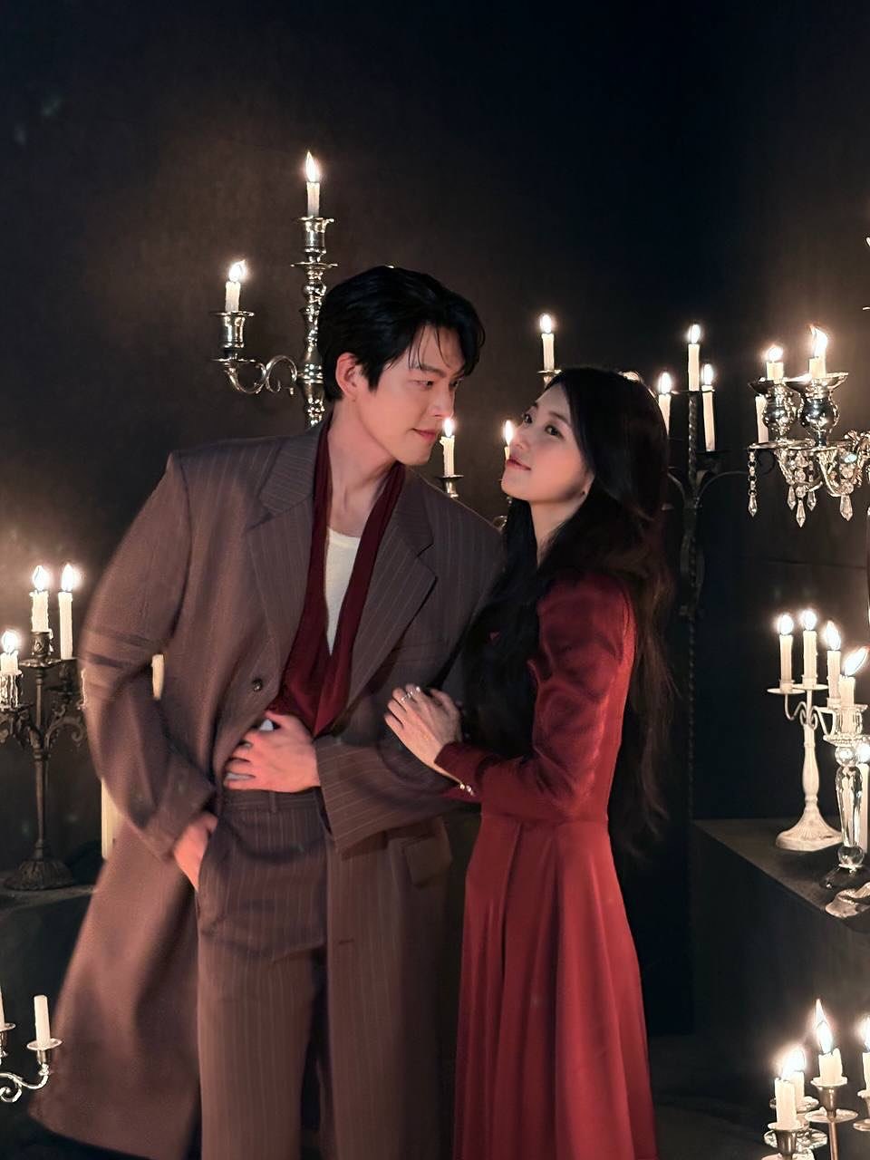 [잡담] 김우빈 수지 이사진 출처 넷플이야?? | 인스티즈