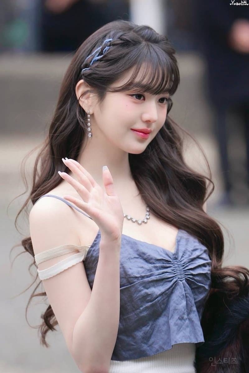 미우미우 패션쇼 간 장원영 | 인스티즈
