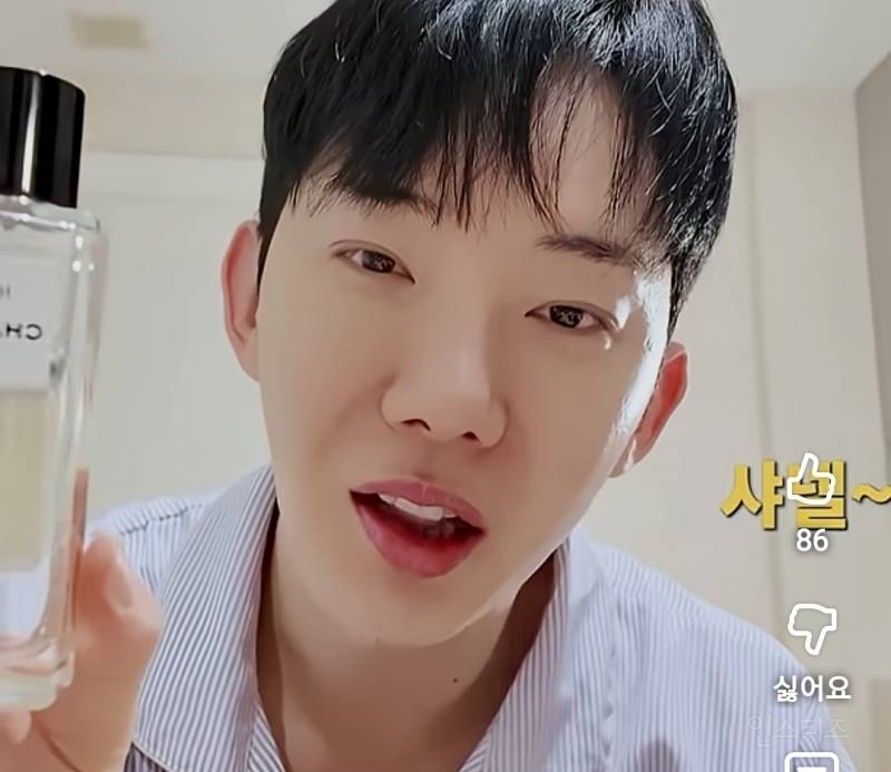 왓츠인마이백하는데 도라에몽 가방임.jpg | 인스티즈