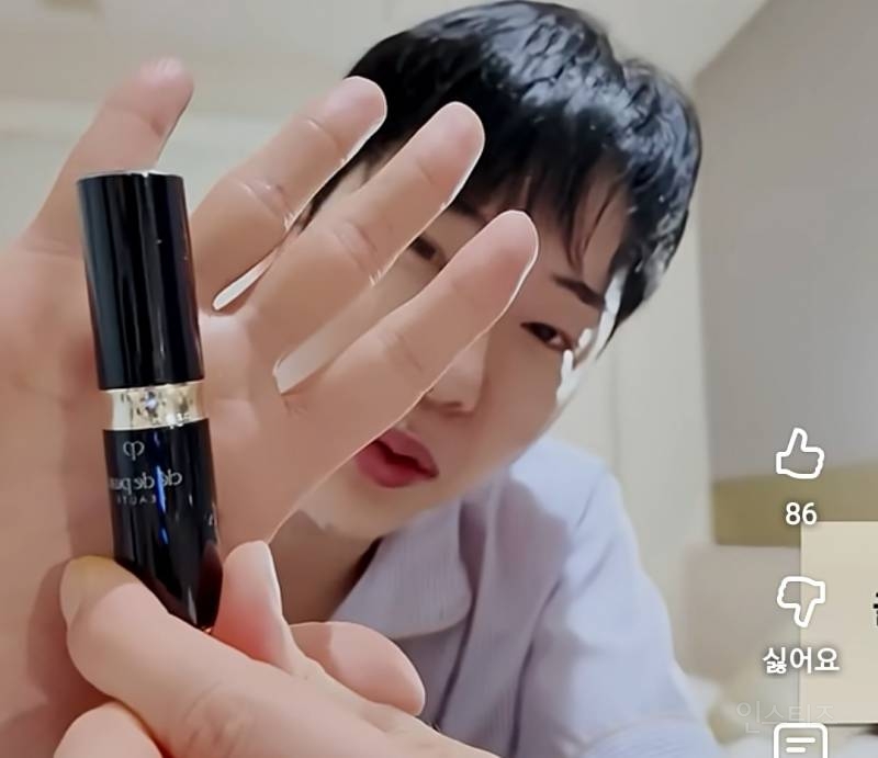 왓츠인마이백하는데 도라에몽 가방임.jpg | 인스티즈