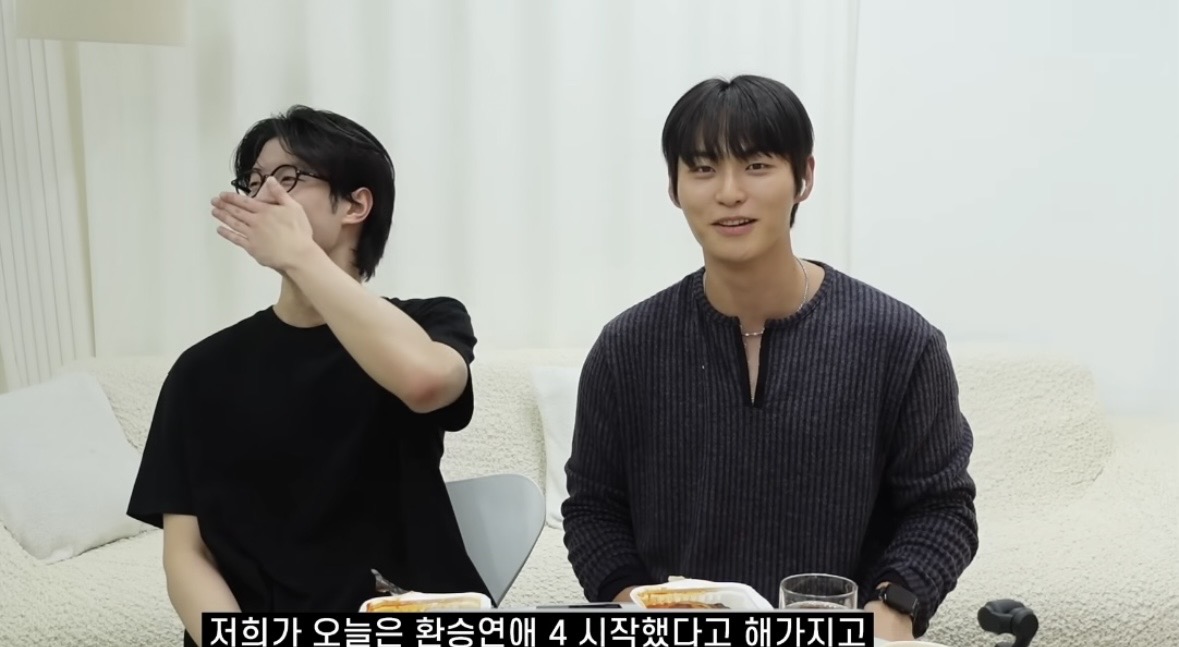 [잡담] 헐 환연 광태 왤케 더멋있어졌냐 | 인스티즈