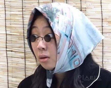 르세라핌 은채: 솔직히 영화관 팝콘 다 먹어본 적 있어? | 인스티즈