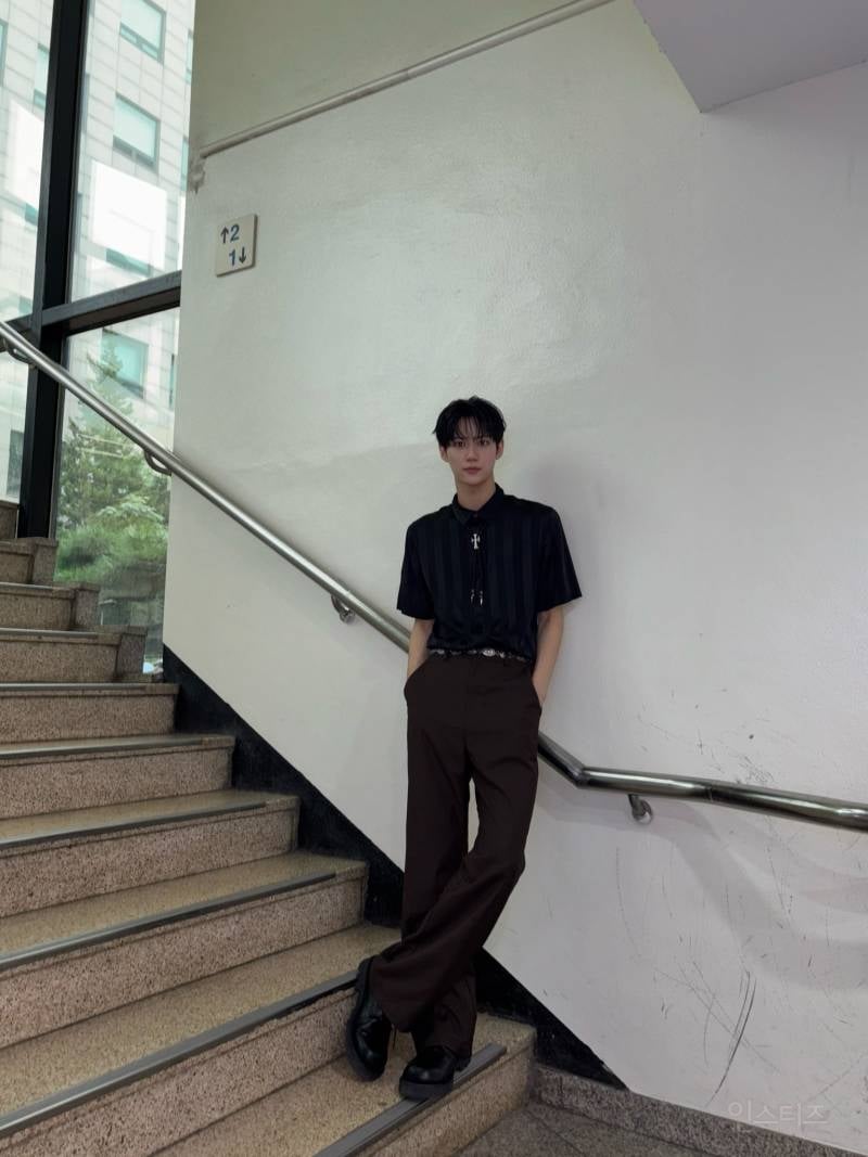 진짜 이목구비 뚜렷하게 생긴 아이돌.jpg | 인스티즈