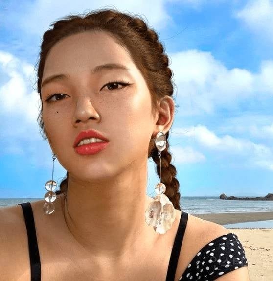 한때 불쾌하게 생겼다고 욕먹은 인플루언서.jpg | 인스티즈