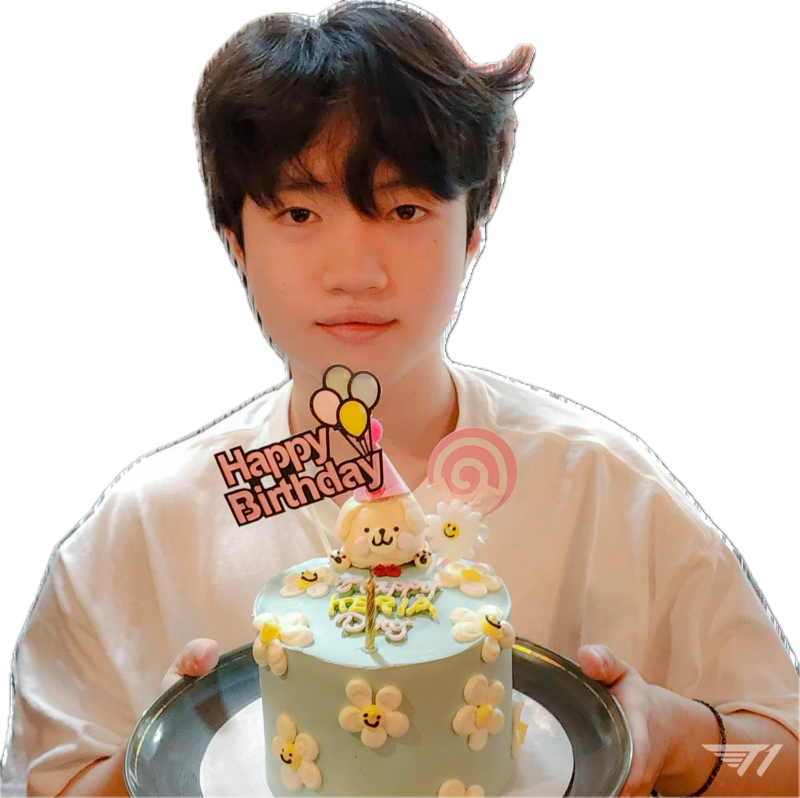 [잡담] 민석이 생일기념 작년 월즈 레전드 짤 | 인스티즈