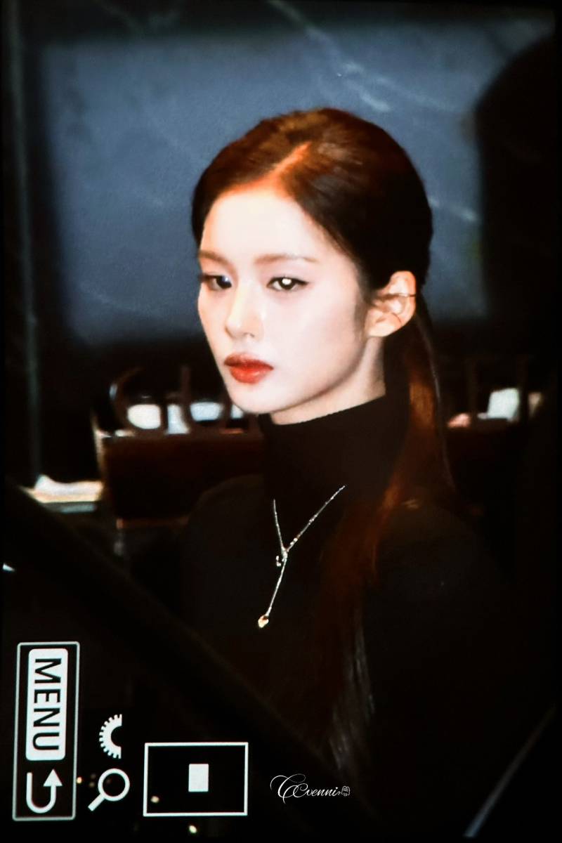 오늘자 더블유코리아 장카설유...........jpg | 인스티즈