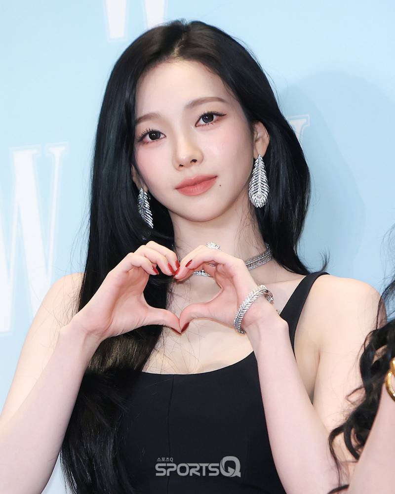 오늘자 더블유코리아 장카설유...........jpg | 인스티즈