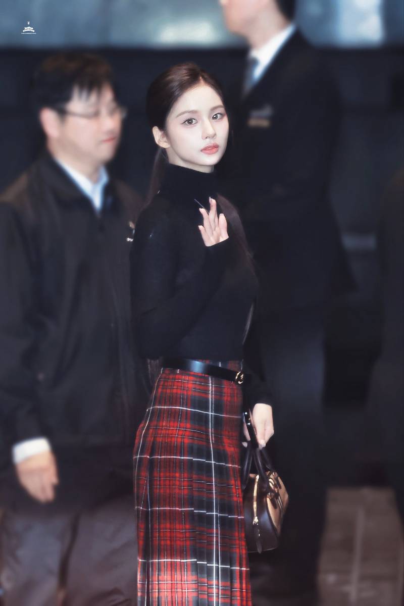 오늘자 더블유코리아 장카설유...........jpg | 인스티즈