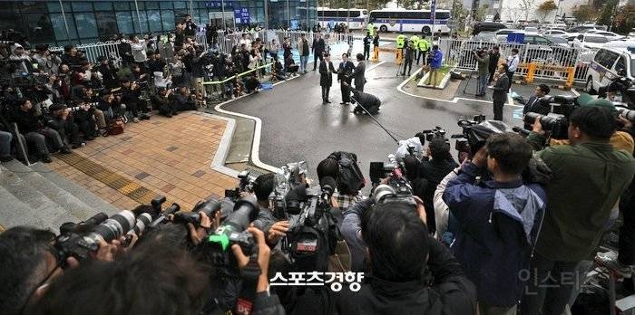 억까 이겨내고 증명 중인 GOAT 연예인..JPG | 인스티즈