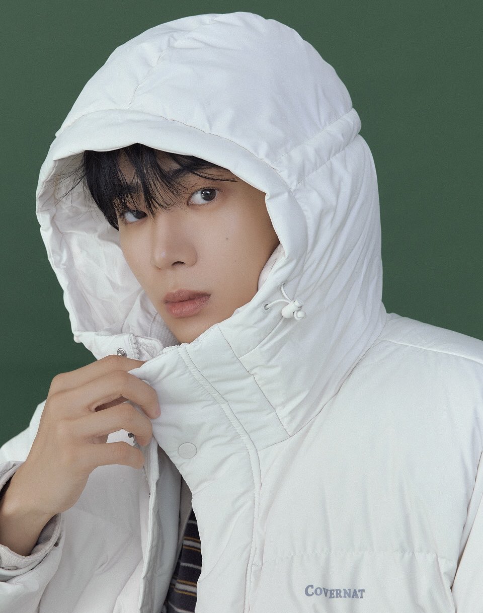 [잡담] 와 추영우 롱패딩 허벅지까지 오는거봐 | 인스티즈
